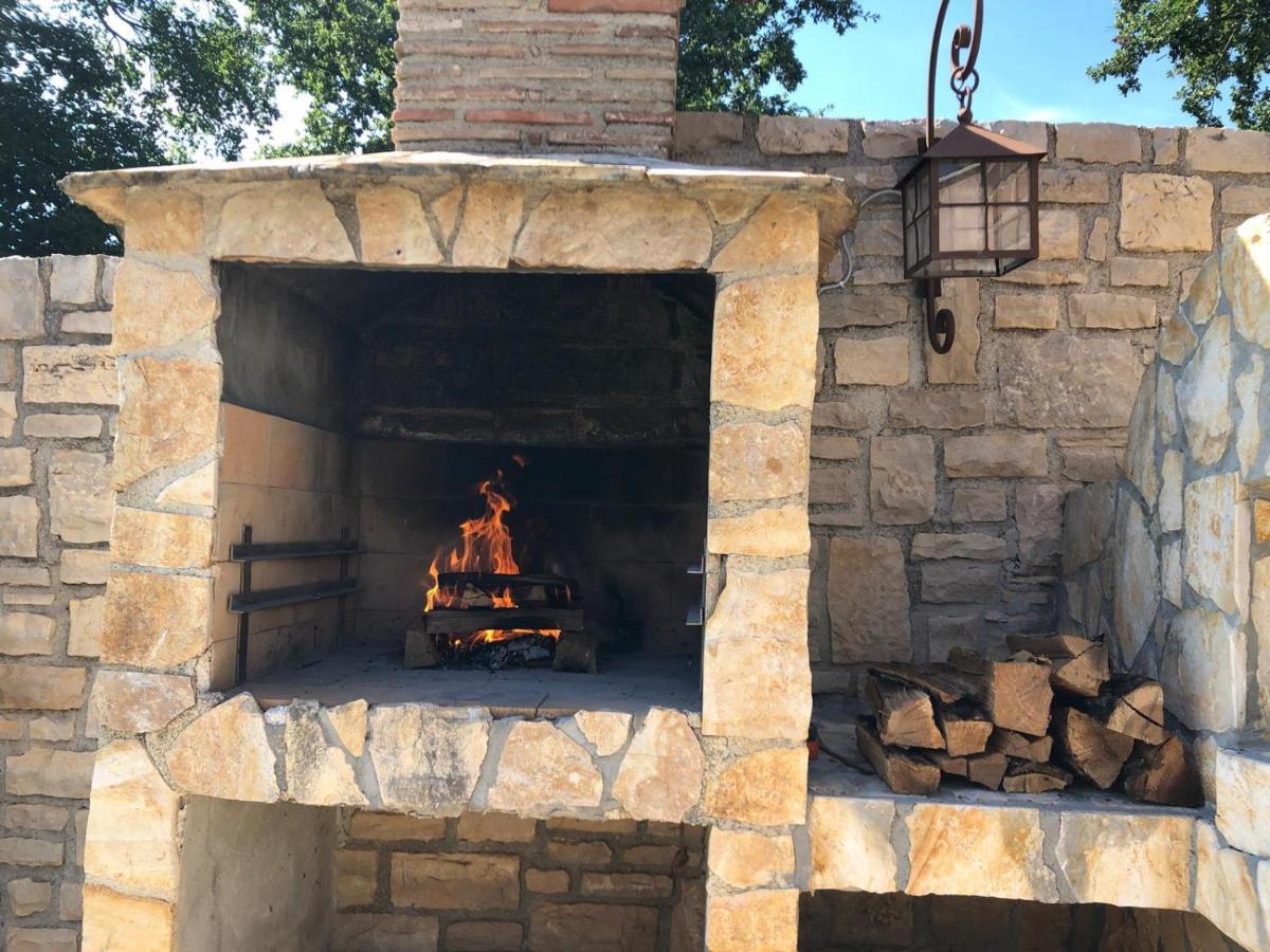 Casa Stefanie Villa Kaštelir Kültér fotó