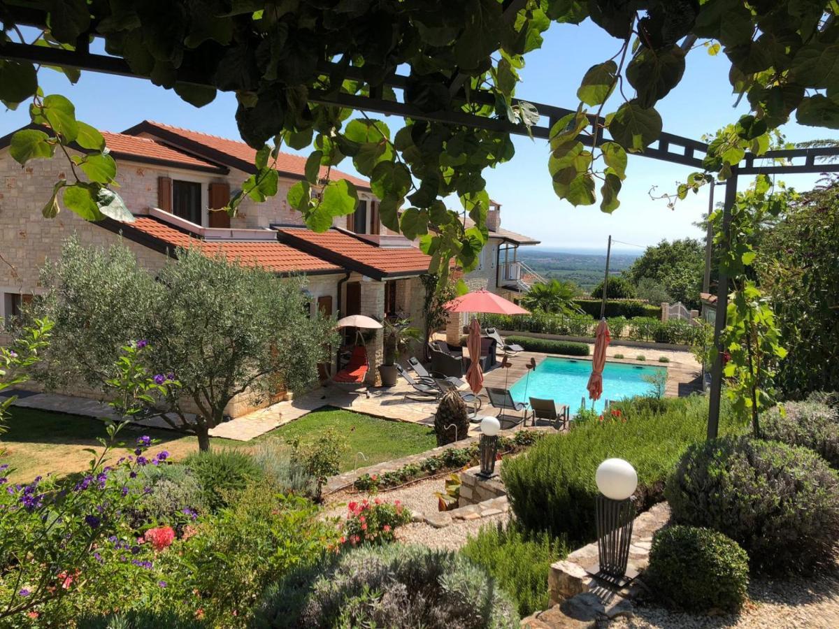 Casa Stefanie Villa Kaštelir Kültér fotó