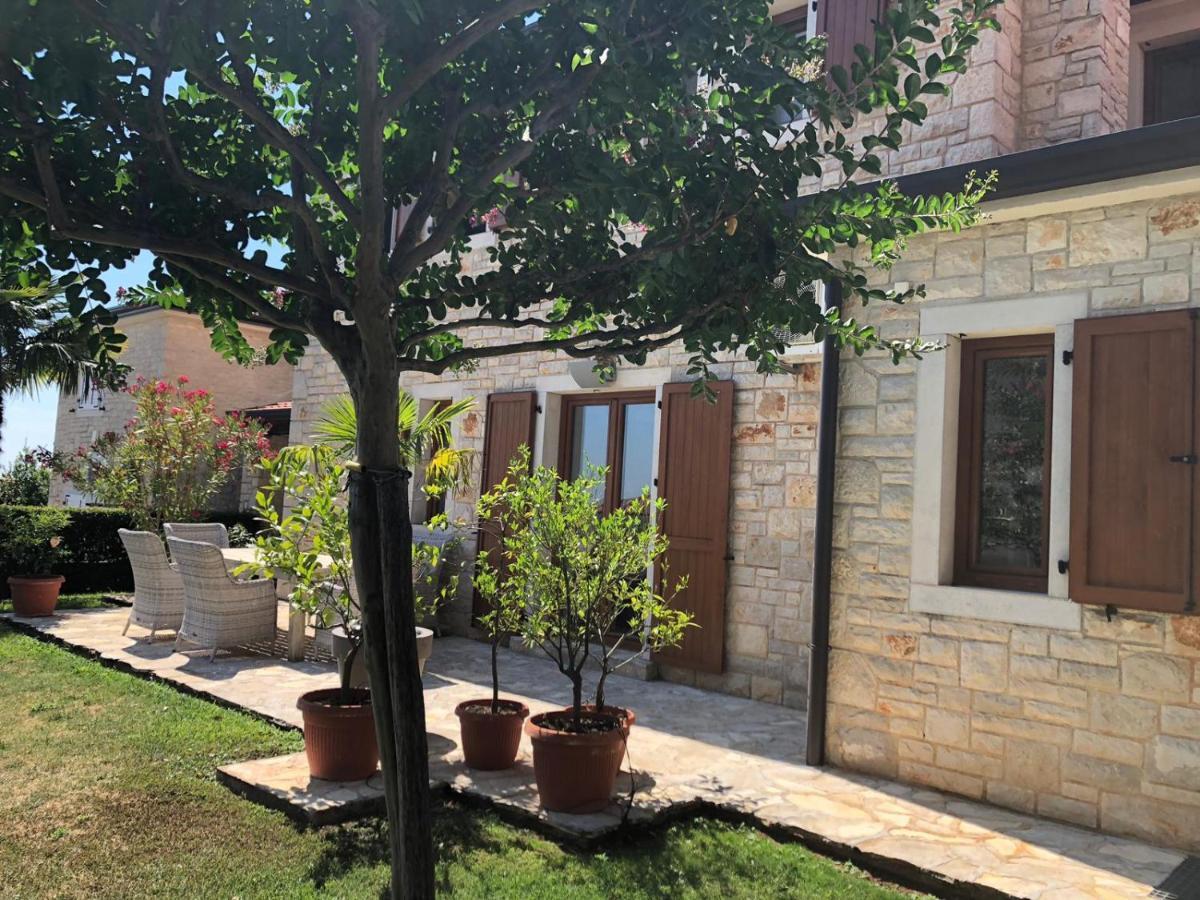 Casa Stefanie Villa Kaštelir Kültér fotó