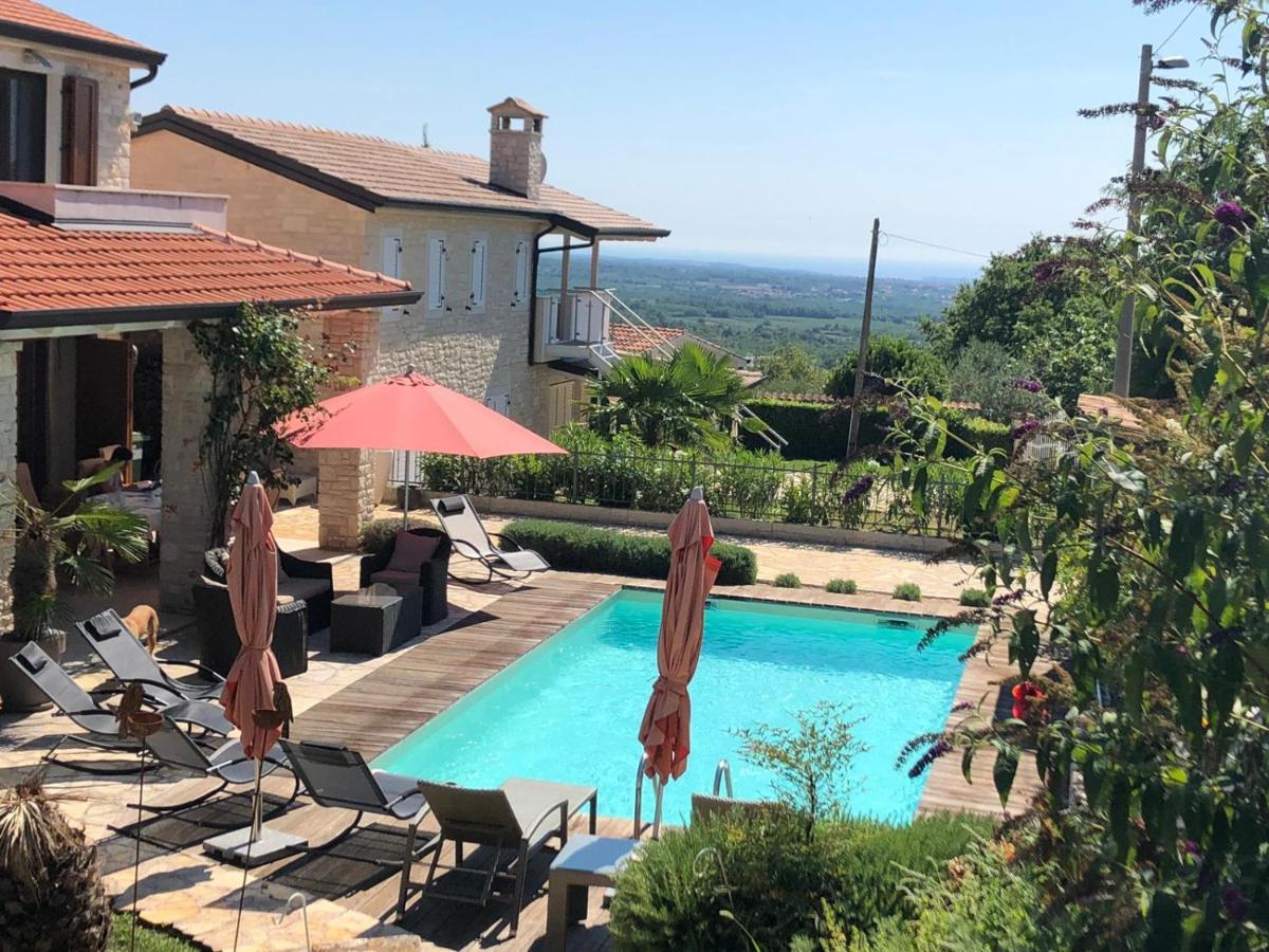 Casa Stefanie Villa Kaštelir Kültér fotó
